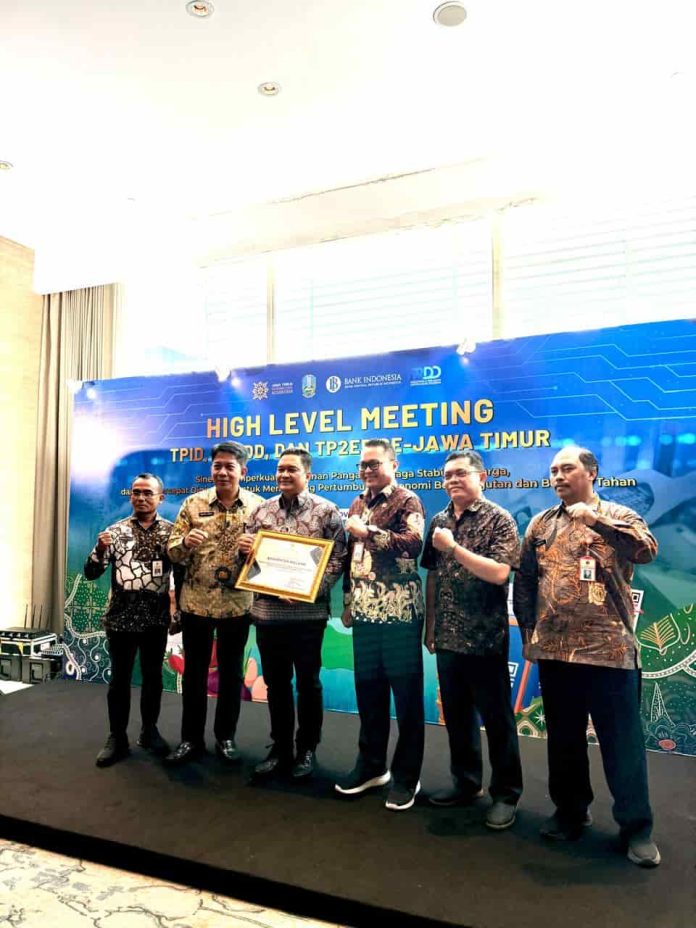 1764054246_8a32b82905df9f7f6be8-min