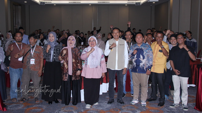 Foto-bersama-peserta-kegiatan-min